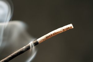 鍒堕鑶犵矇鍒朵綔鑰屾垚鐨勯鍝�