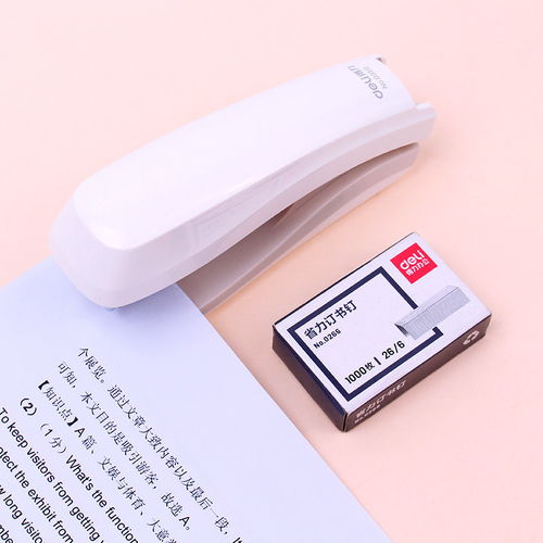 得力訂書針 12號與10號通用訂書釘，1000枚盒裝辦公用品推薦