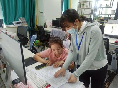 撫州國家高新技術(shù)產(chǎn)業(yè)開發(fā)區(qū) 工作動態(tài) 高質(zhì)量落實惠企政策 助力企業(yè)&ldquo;輕裝上陣&rdquo;